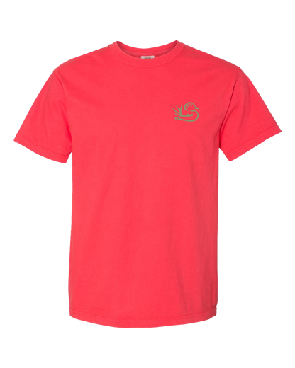 Dog in Boat Southern Down Outfitters Mens Short Sleeve Tee
